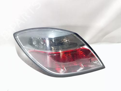 Used Left taillight Left taillight 37421085 37421085