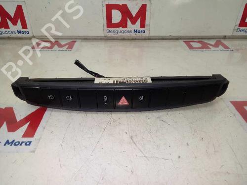 Used Warning switch SMART FORFOUR (454) 1.3 (454.031) (95 hp) 12652460