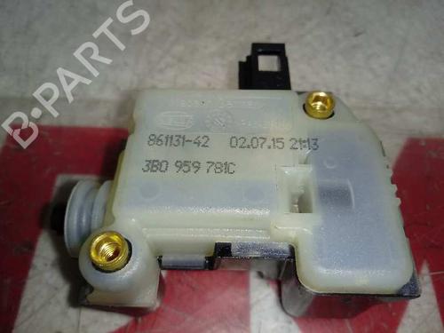Elektronische module VW POLO IV (9N_, 9A_) 1.4 FSI | BP16635032M83