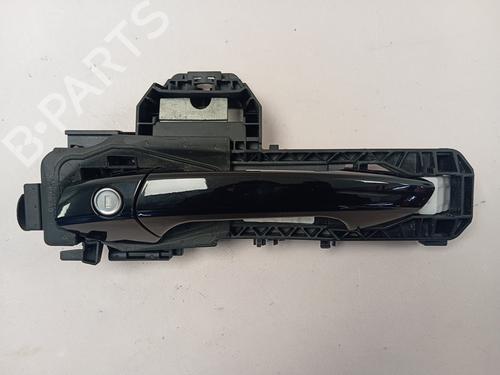 Used Front left exterior door handle MERCEDES-BENZ GLA-CLASS (X156) GLA 180 (156.942) (122 hp) 22565611