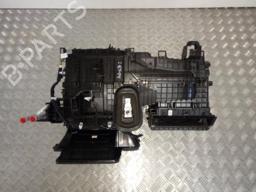 Used Heater matrix box TOYOTA COROLLA Saloon (_E21_) 1.6 VVTi (ZRE210) (122 hp) 17836353