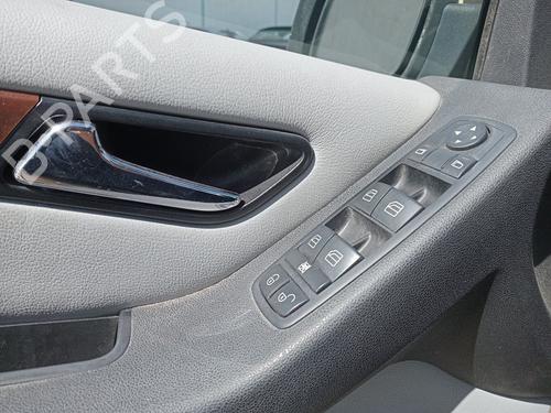 Right front brake caliper MERCEDES-BENZ B-CLASS Sports Tourer (W245) B 180 CDI (245.207) | BP30375879M104 