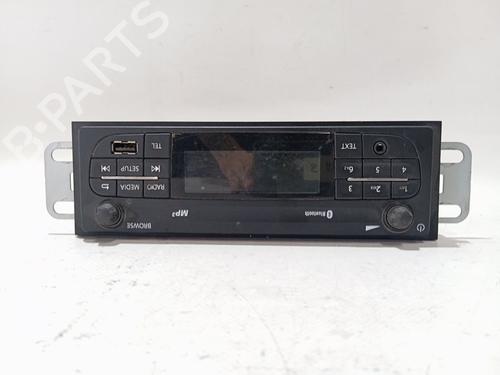 Bilradio RENAULT MASTER III Van (FV) 2.3 dCi 110 FWD (FV0R, FV0W, FV1A) (110 hp) 28488191