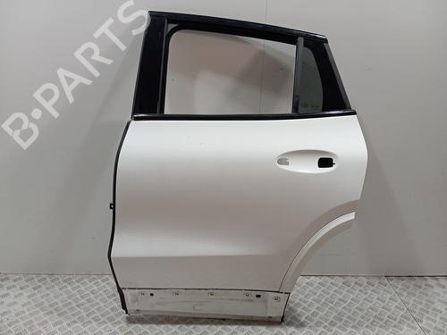 Used Left rear door Left rear door 38069370 38069370