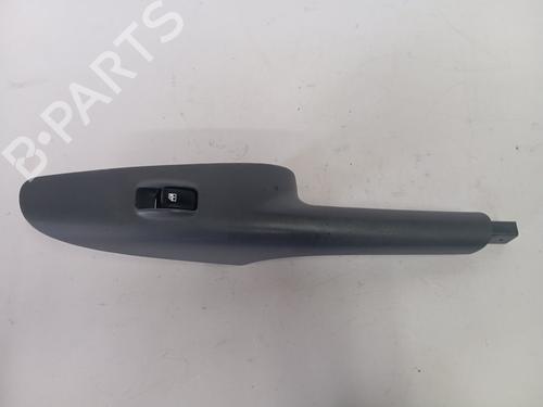 Used Right rear window switch HYUNDAI TUCSON (JM) [2004-2019]  30373079