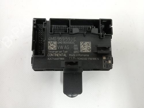 Used Comfort control module AUDI Q7 (4MB, 4MG, 4MQ) 3.0 TDI e-tron quattro (374 hp) 21095600