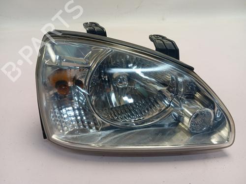 Right headlight KIA CARENS II MPV (FJ) | BP12664634C29
