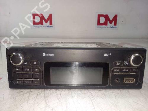 Used Radio SKODA FABIA I (6Y2) [1999-2008]  16815639