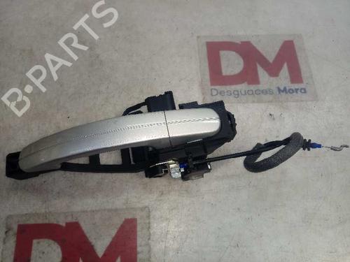 Used Front right exterior door handle FORD FOCUS III [2010-2020]  13888768