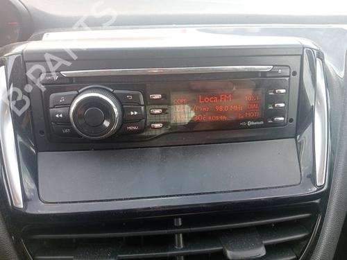 Used Radio PEUGEOT 208 I (CA_, CC_) [2012-2020]  15885082