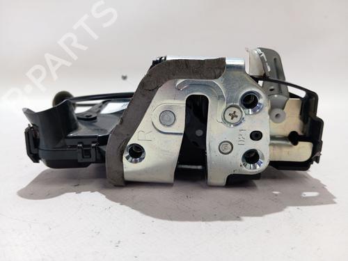 Used Front right lock TOYOTA LAND CRUISER PRADO (_J15_) [2009-2025]  29716993