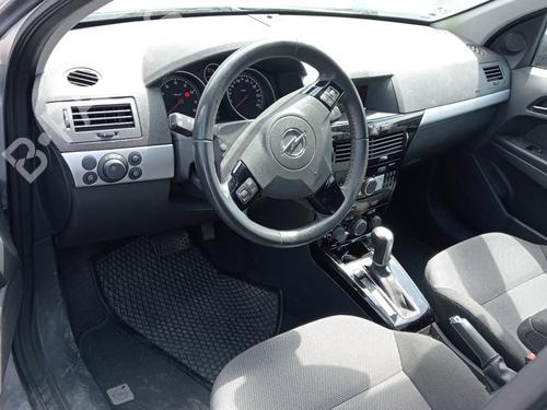 Left front steering knuckle OPEL ASTRA H Estate (A04) 1.8 (L35) | BP25854542M25 