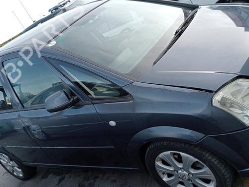 Left headlight OPEL MERIVA A MPV (X03) 1.7 CDTI (E75) | BP12676022C28