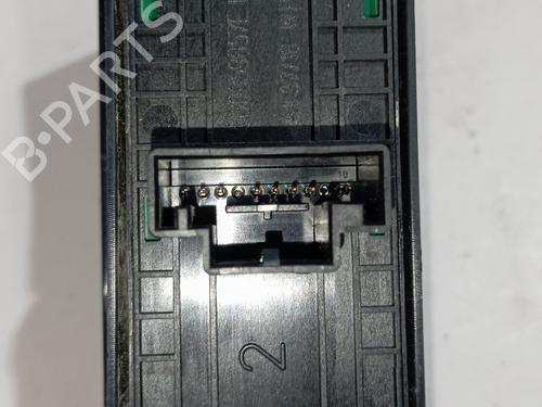 Left front window switch SKODA KAROQ (NU7, ND7) 2.0 TDI | BP36072288I27 - Image 3