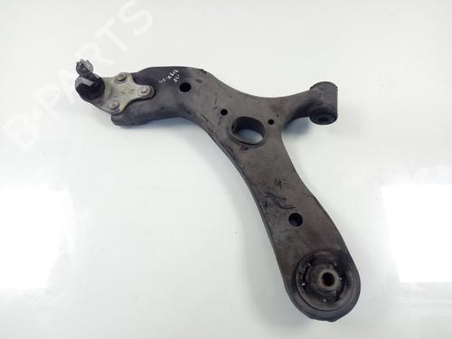 Used Left front suspension arm TOYOTA AVENSIS Saloon (_T27_) [2008-2018]  18547445