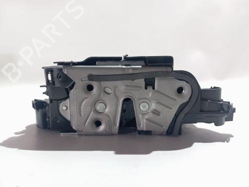 front-left-lock-seat-leon-kl1-klg-2019-36441389 main image