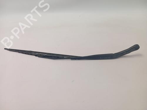Used Front windshield wiper arm OPEL MERIVA A MPV (X03) [2003-2010]  30373671