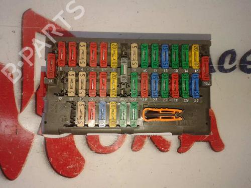 Used Fuse box PEUGEOT 406 (8B) 1.9 TD (90 hp) 12670273