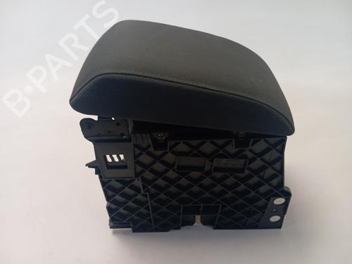 Used Armrest / Center console Armrest / Center console VW TOURAN (1T1, 1T2) 1.9 TDI (105 hp) 36387639 36387639