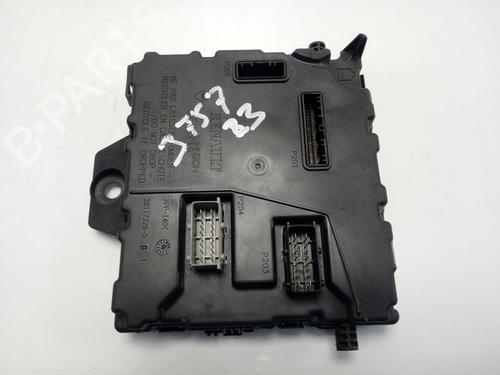 Sikringsdåse RENAULT KANGOO / GRAND KANGOO II (KW0/1_) [2008-2025]  13876969
