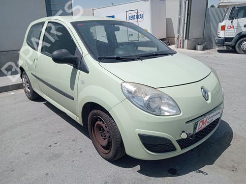 Brugte RENAULT TWINGO II (CN0_)  1.2 (CN0D)  4774049