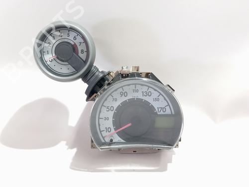 Used Instrument cluster Instrument cluster PEUGEOT 107 (PM_, PN_) 1.0 (68 hp) 34631167 34631167