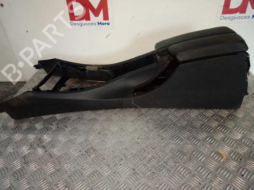 Armrest / Center console BMW 3 (E90) 330 i | BP12642146I20 