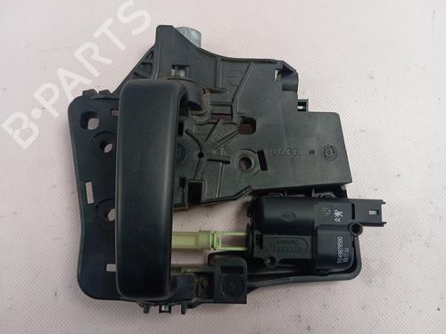 Used Front left interior door handle PEUGEOT 1007 (KM_) [2005-2025]  30374591