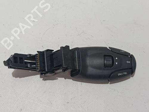 other-peugeot-rifter-2018-29410573 main image