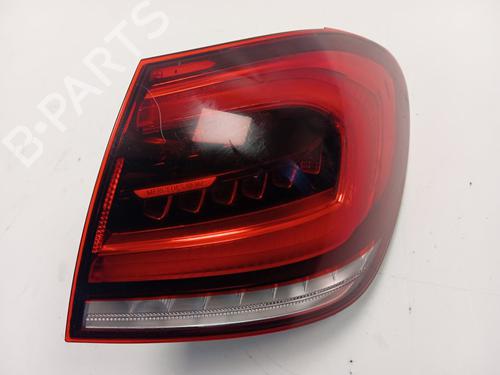 Used Right taillight MERCEDES-BENZ A-CLASS (W177) A 250 e (177.086) (218 hp) 29723752