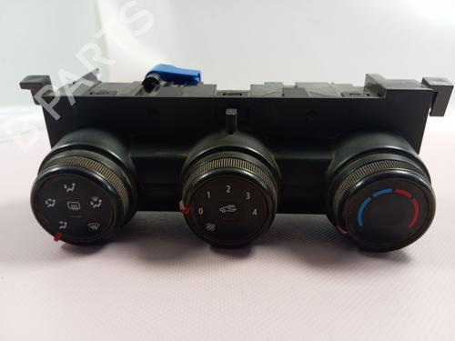 Used Climate control RENAULT TRAFIC III Van (FG_) [2014-2025]  27198301