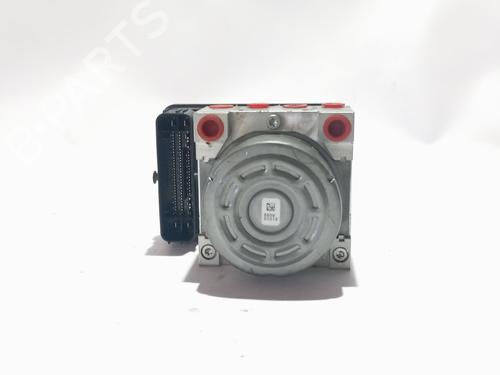 Used ABS pump ABS pump RENAULT MEGANE IV Hatchback (B9A/M/N_) 1.5 Blue dCi 115 (B9A6) (116 hp) 40515680 40515680
