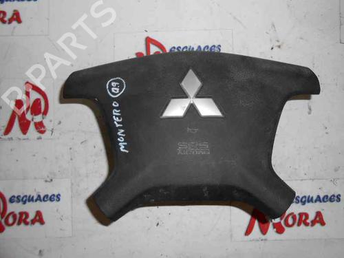 Used Driver airbag MITSUBISHI PAJERO II (V3_W, V2_W, V4_W, V5_W) 2.5 TD 4WD (V24W) (99 hp) 19260427