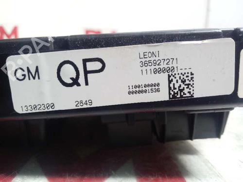 Fuse box OPEL ASTRA J (P10)  | BP12667471E1 
