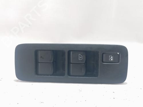 Used Left front window switch NISSAN QASHQAI I (J10, NJ10) [2006-2015]  31831979