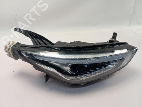right-headlight-mg-mg-zs-suv-azs1-2017-34445157 main image