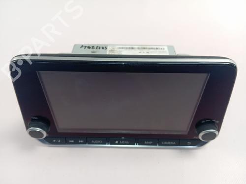 display-monitor-nissan-juke-f16_-2019-36296746 main image