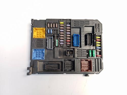 Used Fuse box PEUGEOT RIFTER 1.5 BlueHDi 100 (102 hp) 20857616