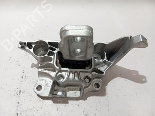 Used Engine mount PEUGEOT 2008 II (UD_, US_, UY_, UJ_, UR_, UC_) [2019-2025]  29359009