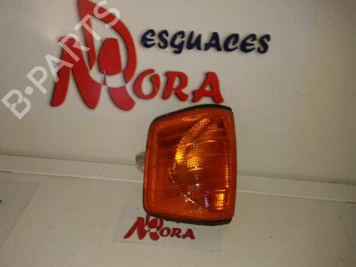 Used Left front indicator MERCEDES-BENZ 190 (W201) [1982-1993]  30370097