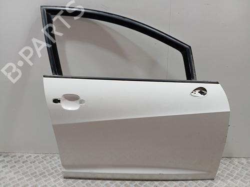 Used Right front door Right front door 37632102 37632102