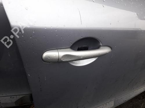 Used Front right exterior door handle RENAULT MEGANE III Hatchback (BZ0/1_, B3_) 1.5 dCi (BZ09, BZ0D, BZ1W, BZ29, BZ14) (110 hp) 13548989
