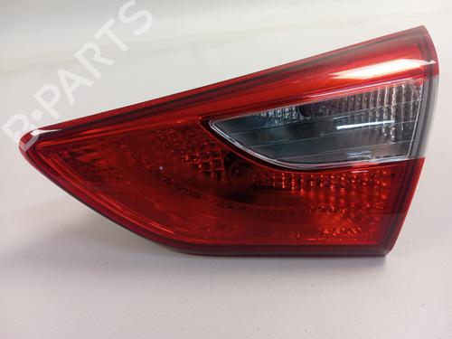 right-tailgate-light-hyundai-i30-gd-2011-35945691 main image