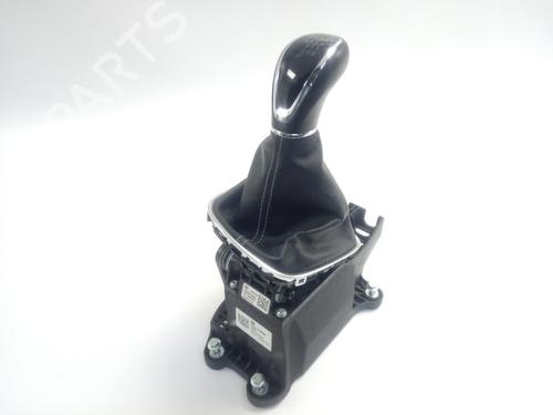 Used Gear lever OPEL ASTRA K (B16) 1.6 CDTi (68) (110 hp) 19108105