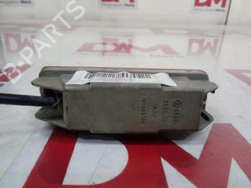 Clignotant avant droit VW POLO II (86C, 80) | BP30371572C33
