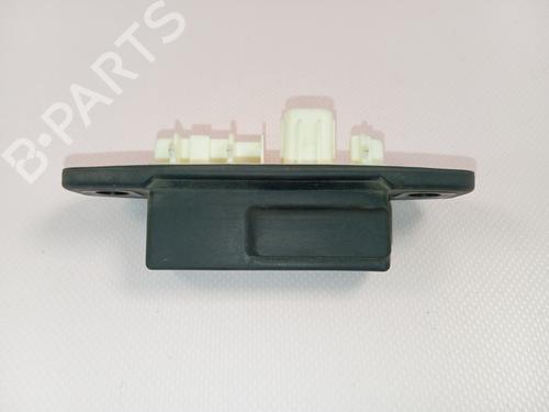 tailgate-handle-toyota-yaris-_p21_-_pa1_-_ph1_-2020-34580405 main image
