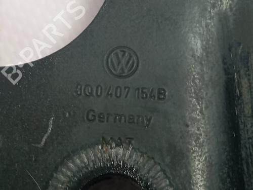 Left front suspension arm SEAT ATECA (KH7, KHP) 2.0 TSI 4Drive | BP30748028M12