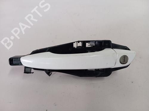 Used Front left exterior door handle PEUGEOT 308 II (LB_, LP_, LW_, LH_, L3_) [2013-2021]  22302328