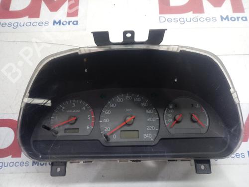 Used Instrument cluster VOLVO V40 Estate (645) 1.9 DI (102 hp) 12675273