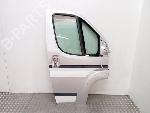 Used Right front door PEUGEOT BOXER Van 2.2 HDi 120 (120 hp) 26550510